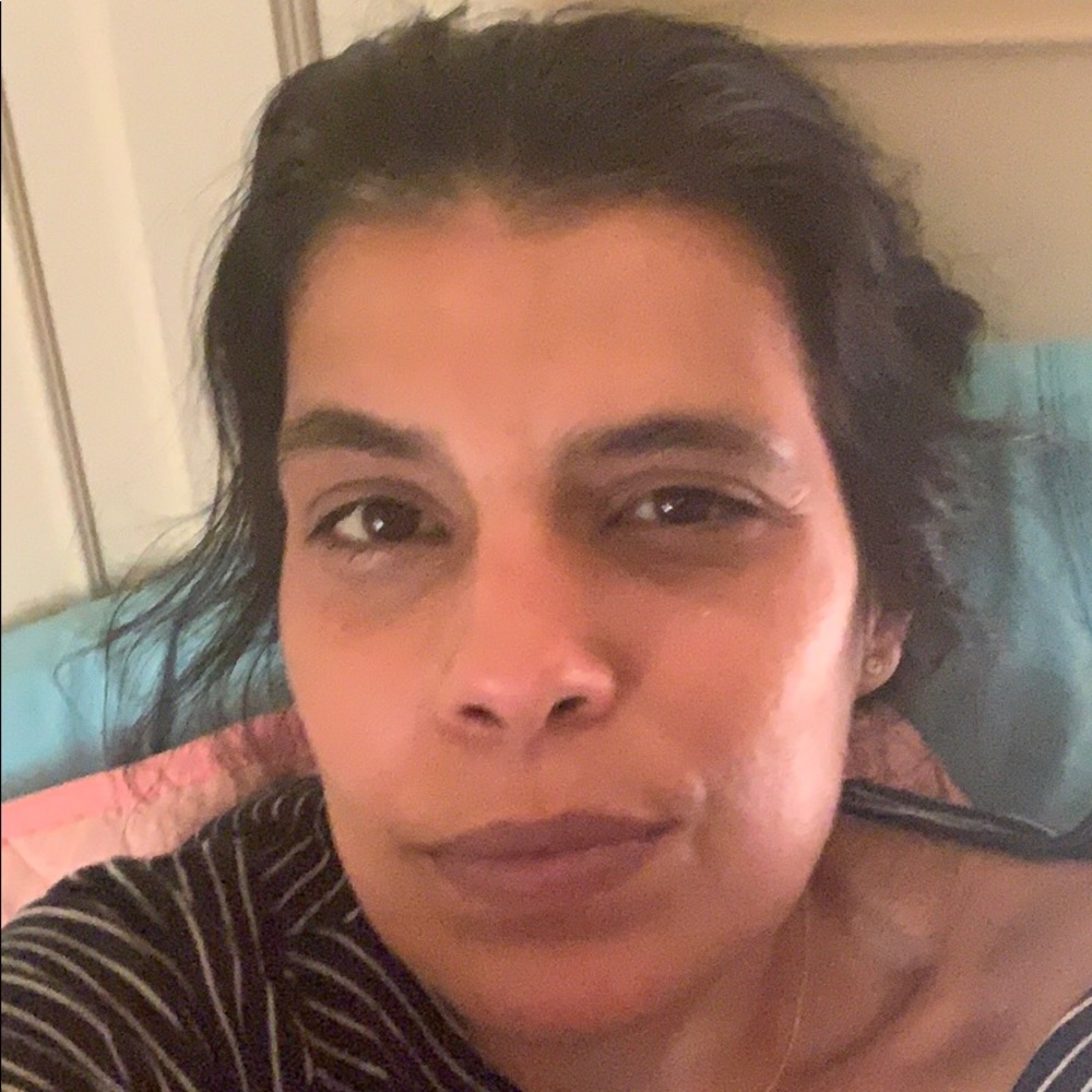 Meet your Posher, Reina